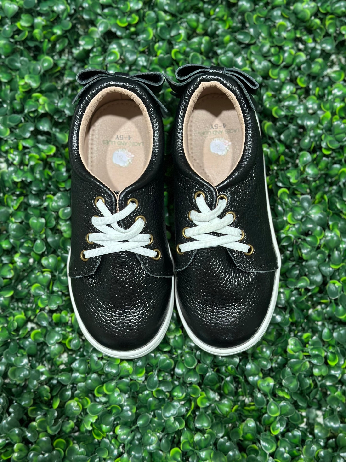 Blossom Sneakers Black