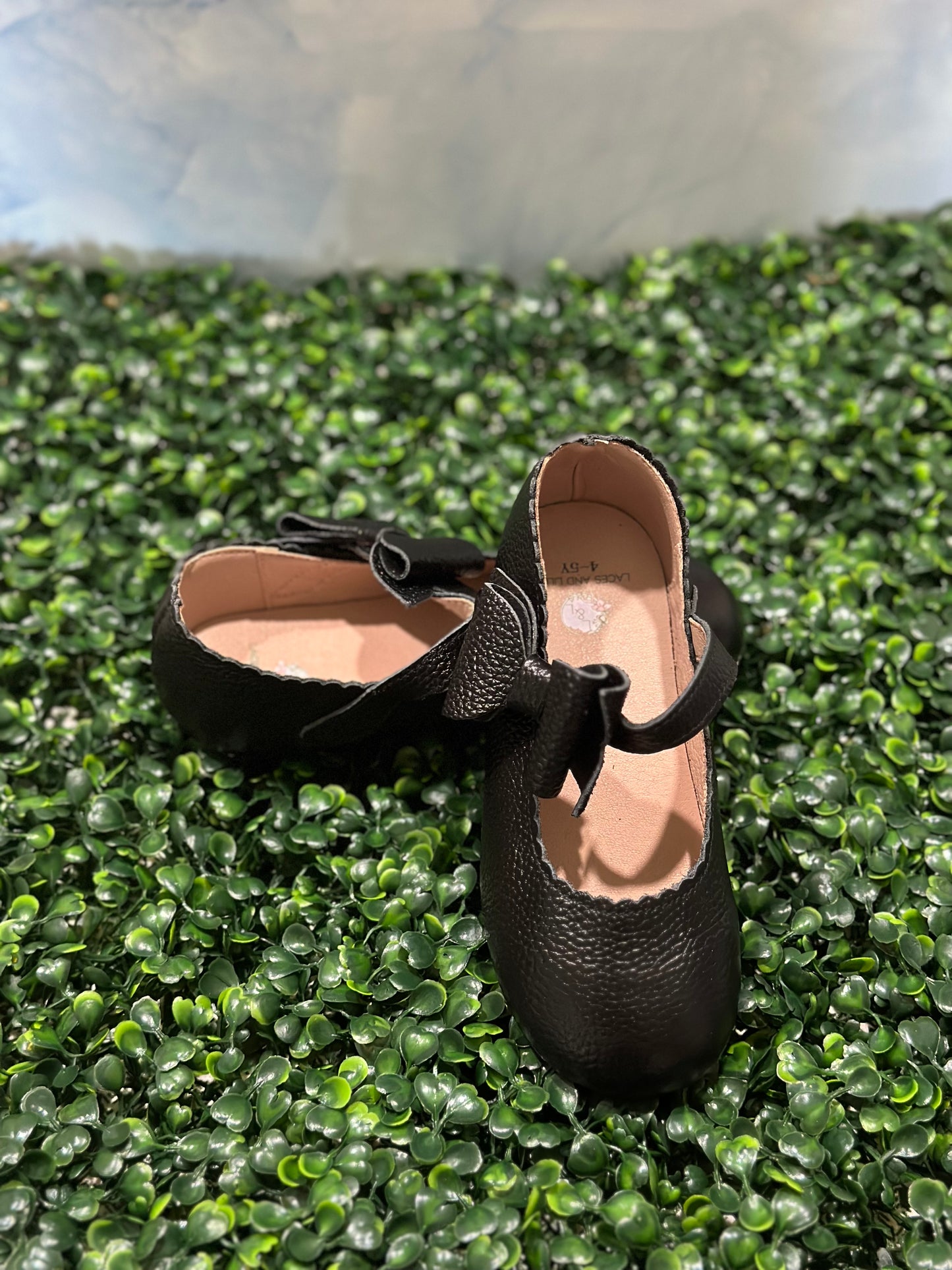 Dahlia Flats Black