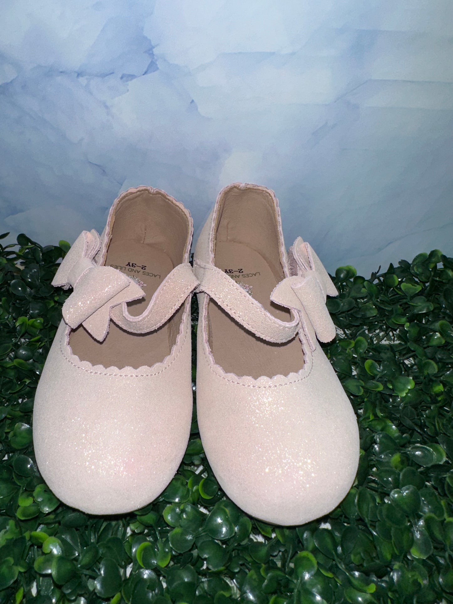 Dahlia Flats Blush Enchanted