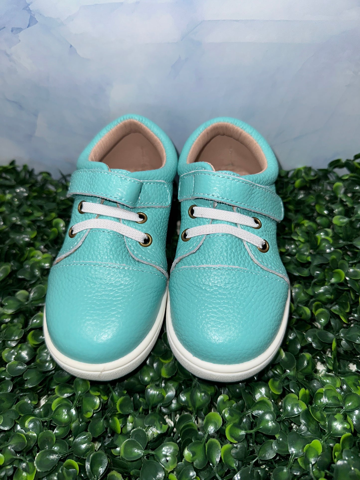 Clover Sneakers Tiffany Blue