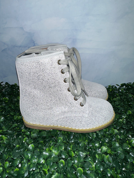 Lily Boots Diamond Enchanted